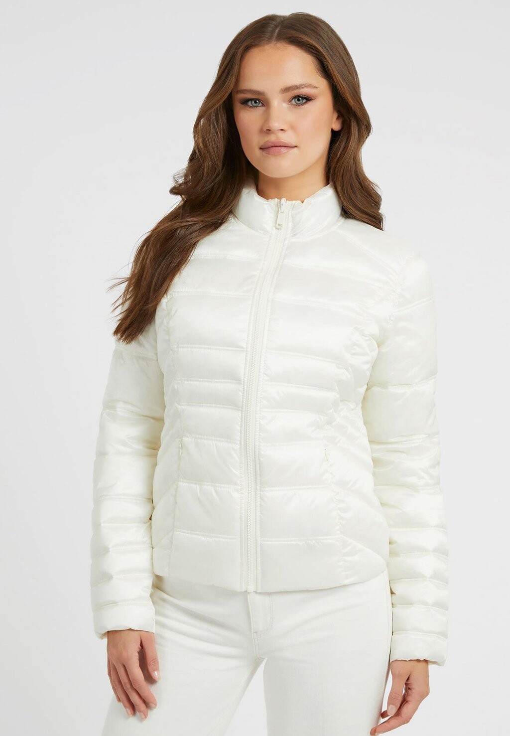 

Зимняя куртка Guess