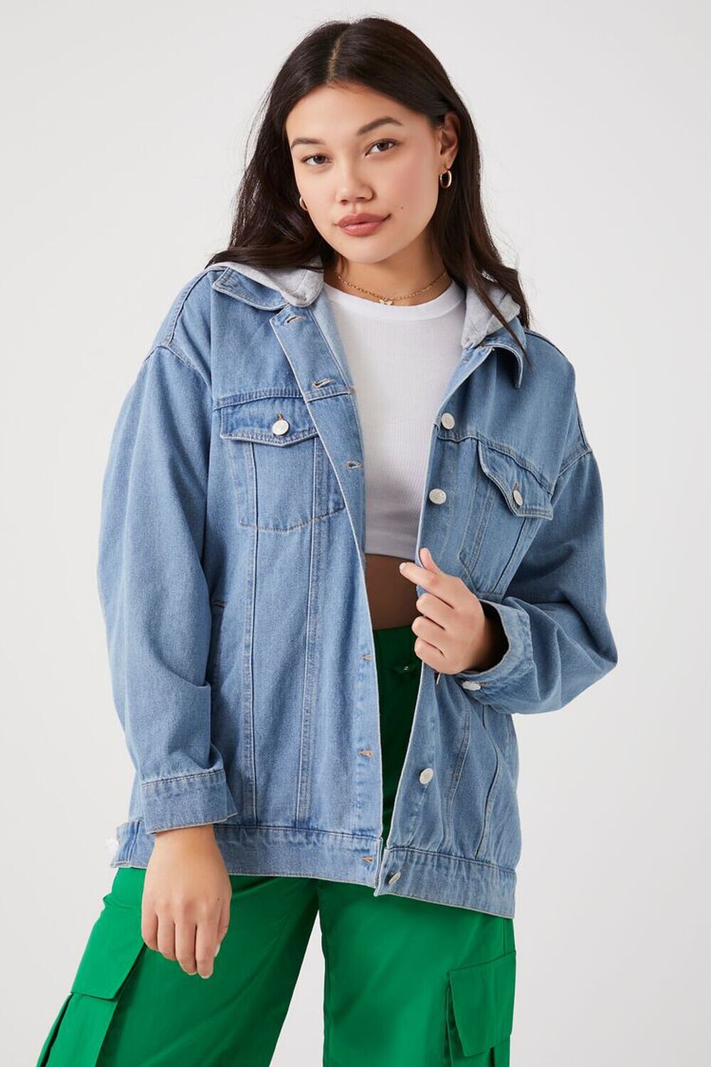 

Джинсовая комбинированная куртка Trucker с капюшоном Forever 21, деним