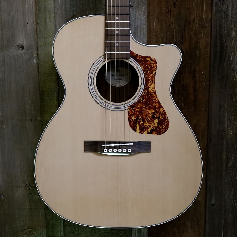 

Акустическая гитара Guild Westerly Collection OM-240CE with Pau Ferro Fretboard 2019 - Present - Natural w/ Gig Bag