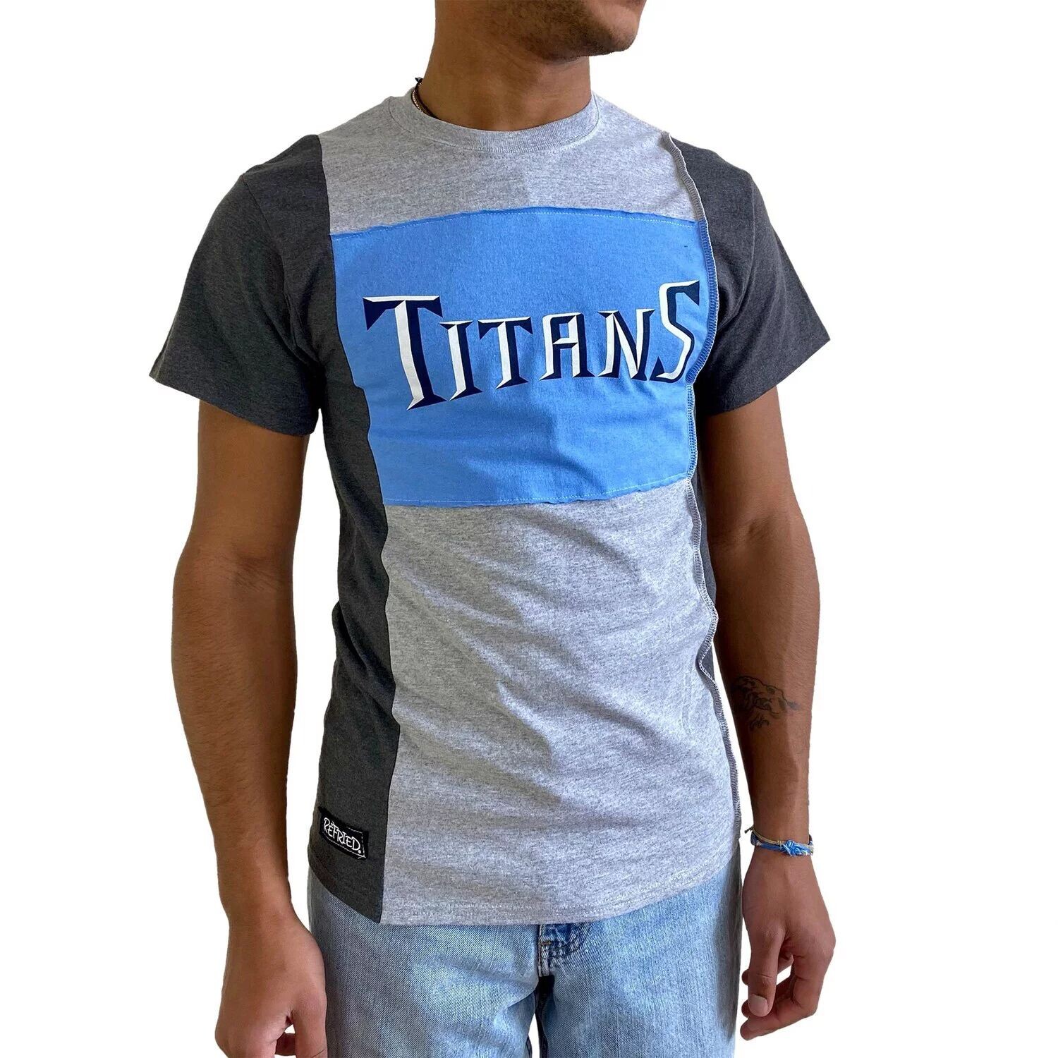 

Мужская футболка Refried Apparel Heather Grey Tennessee Titans с устойчивым разрезом