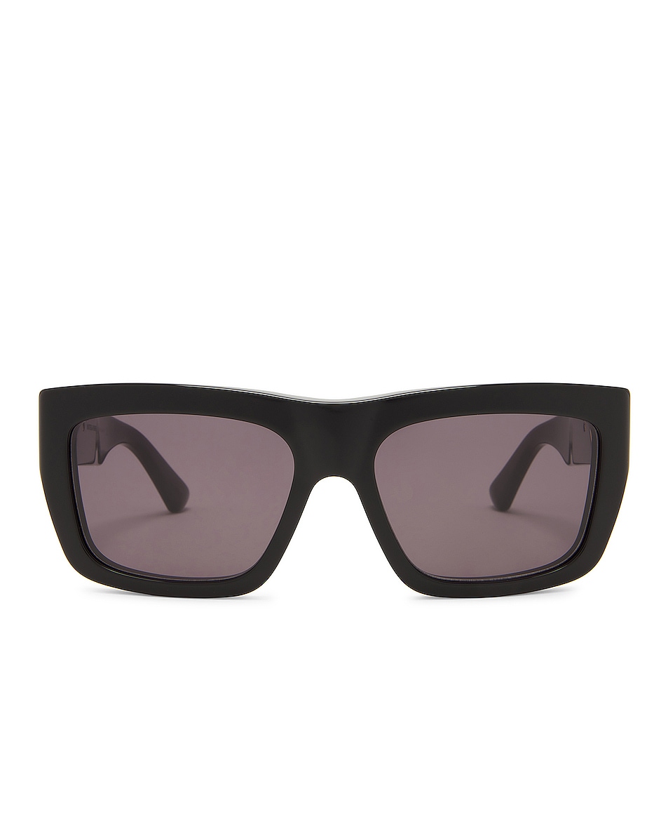 Солнцезащитные очки Bottega Veneta New Triangle Acetate, цвет Shiny Black солнцезащитные очки bottega veneta square цвет shiny black