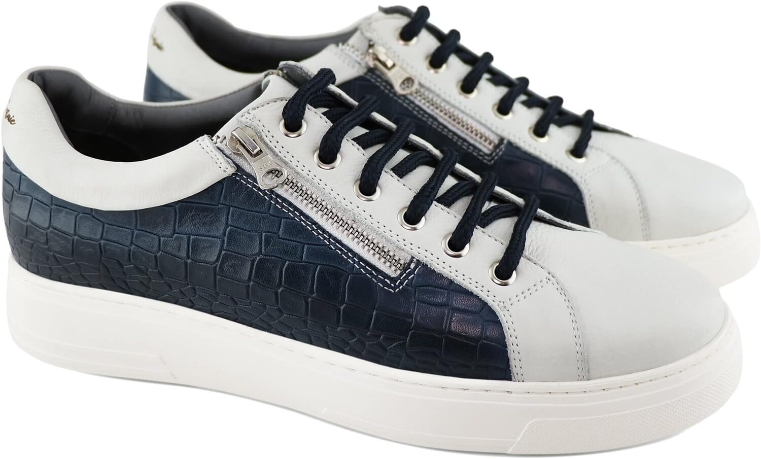 

Кроссовки 26's Low Gernie, цвет White Navy Croco