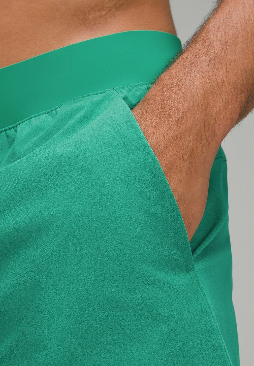 

Спортивные шорты ZEROED IN LINERLESS 18CM lululemon, зеленый