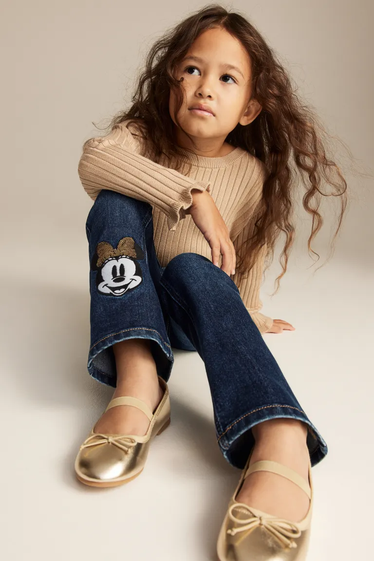 

Расклешенные джинсы суперстрейч H&M, синий