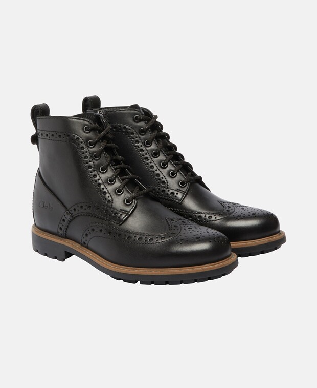 

Ботинки на шнуровке Clarks, черный