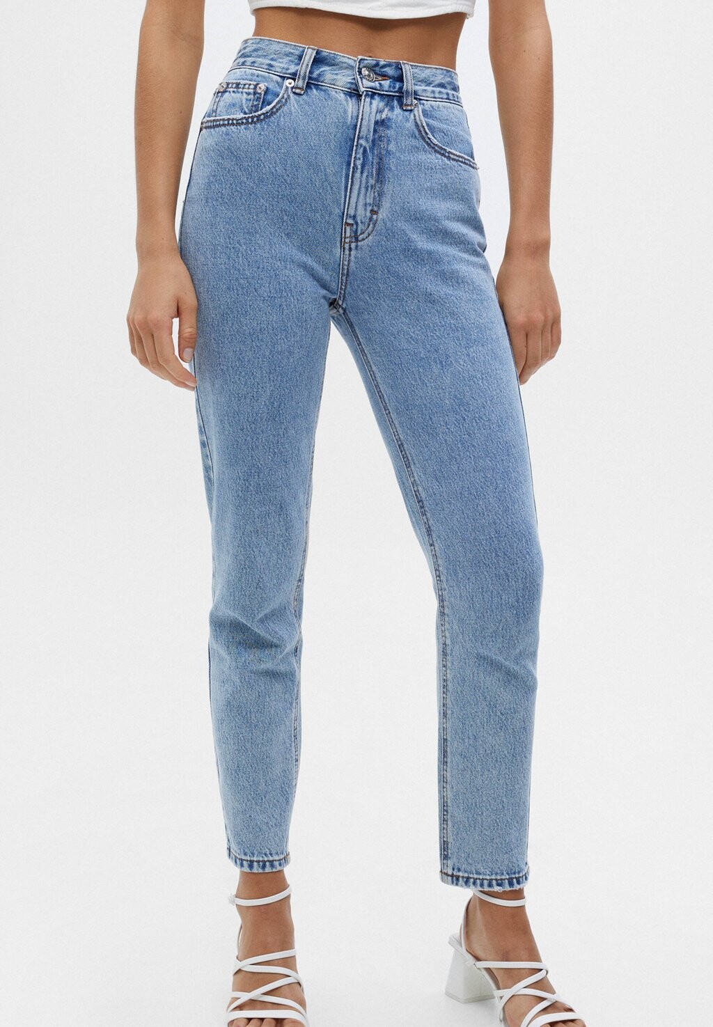 

Джинсы Tapered Fit PULL&BEAR, синий