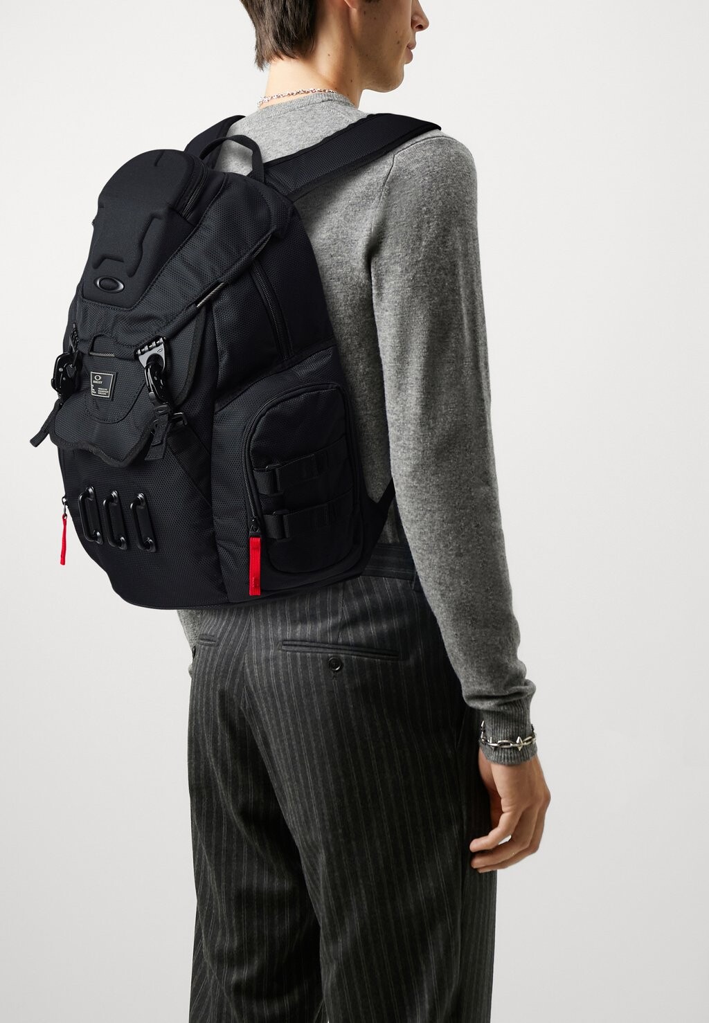 

Рюкзак ICON BACKPACK UNISEX Oakley, цвет blackout