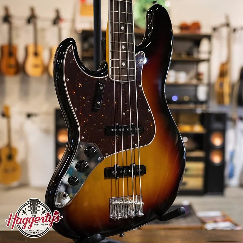 

Басс гитара Fender American Vintage II 1966 Jazz Bass, Left-Handed, 3-Color Sunburst with Hardshell Case