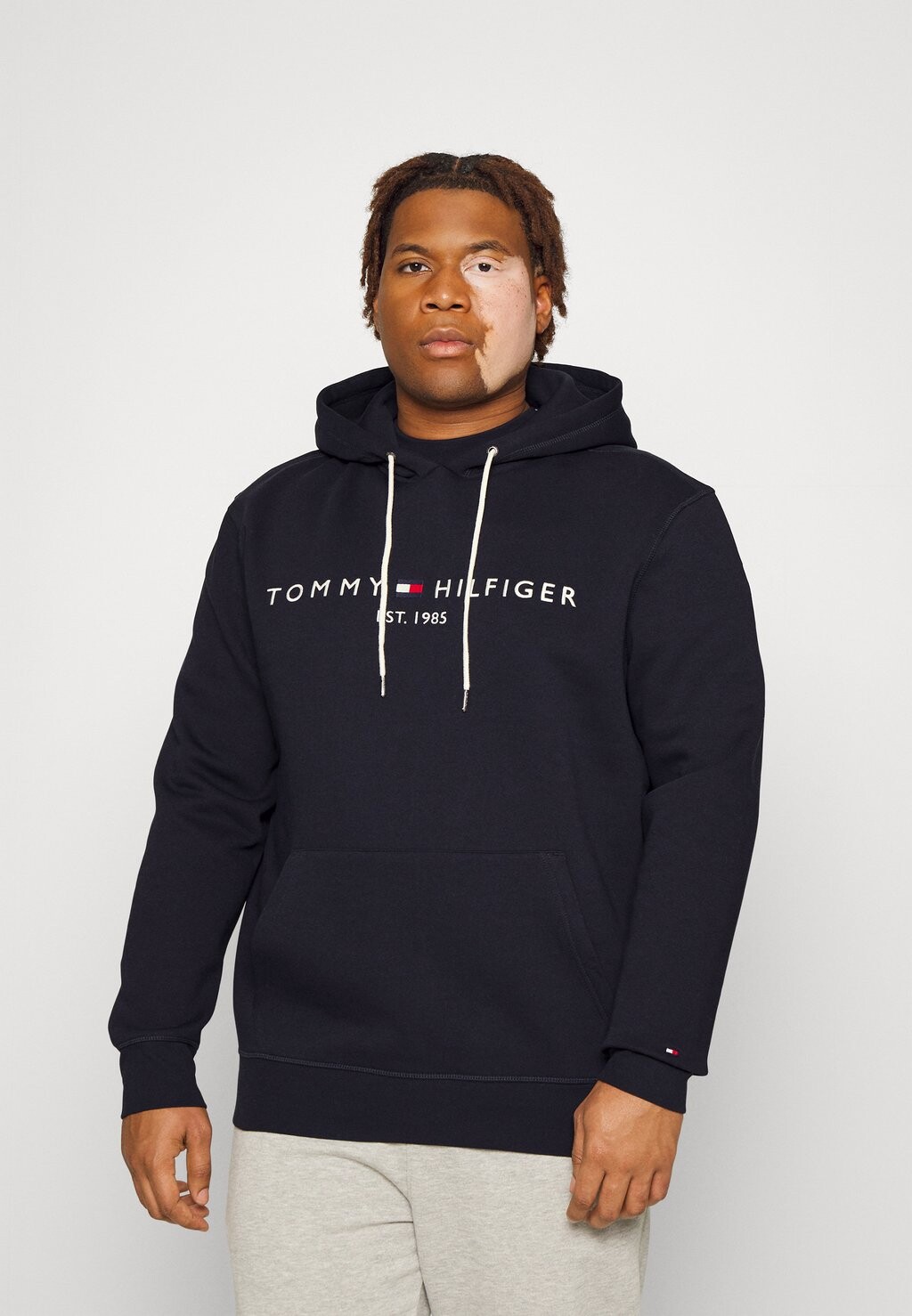 

Толстовка Tommy Hilfiger