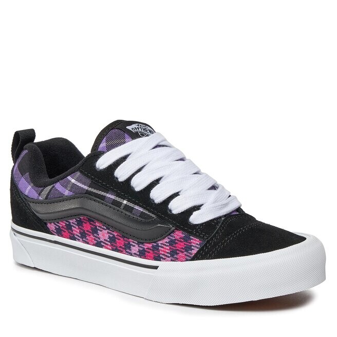 

Кроссовки Vans KnuSkool, черный