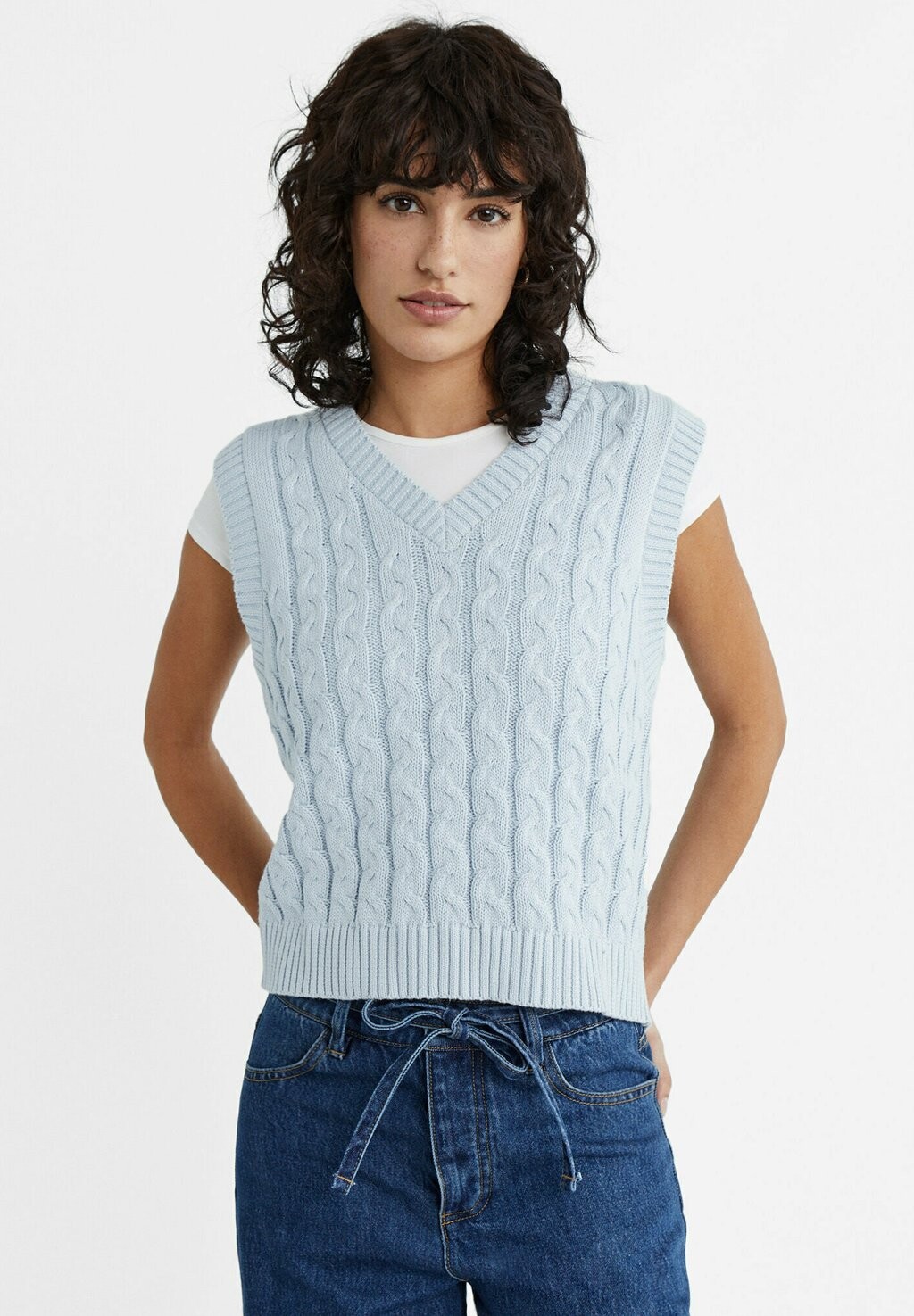 Вязаный свитер CABLE Stradivarius, цвет light blue