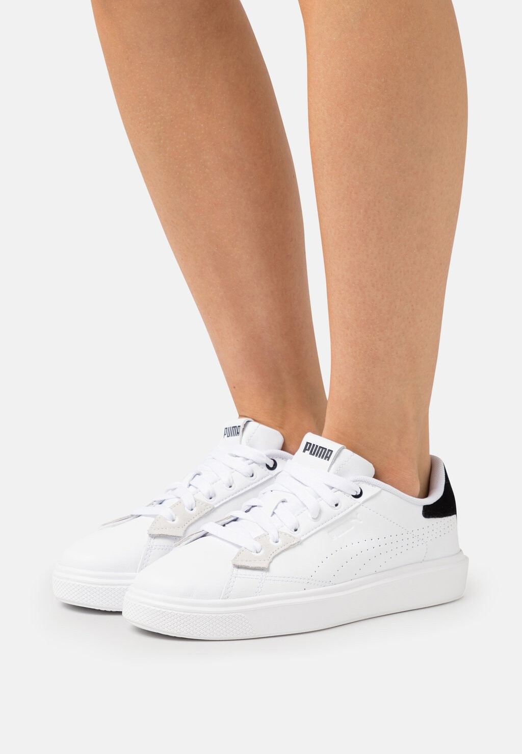 

Кроссовки Puma Lajla, белый / черный