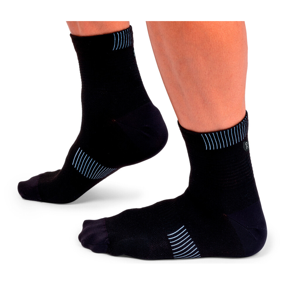

Носки для бега On Ultralight Mid Sock, цвет Black/White