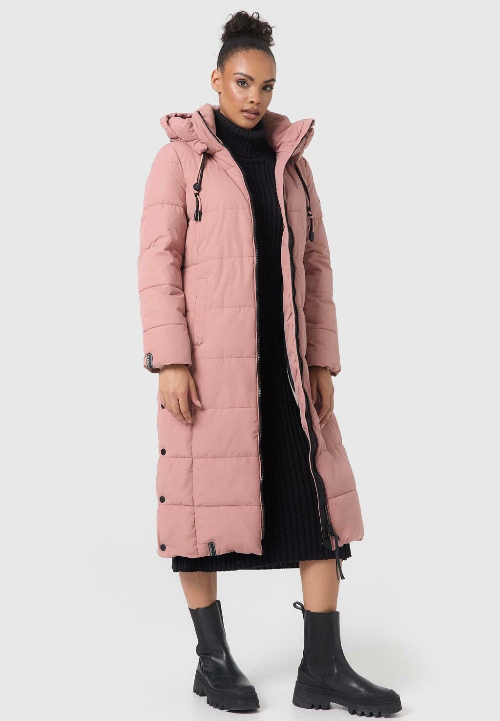 

Зимнее пальто Marikoo, цвет dark rose