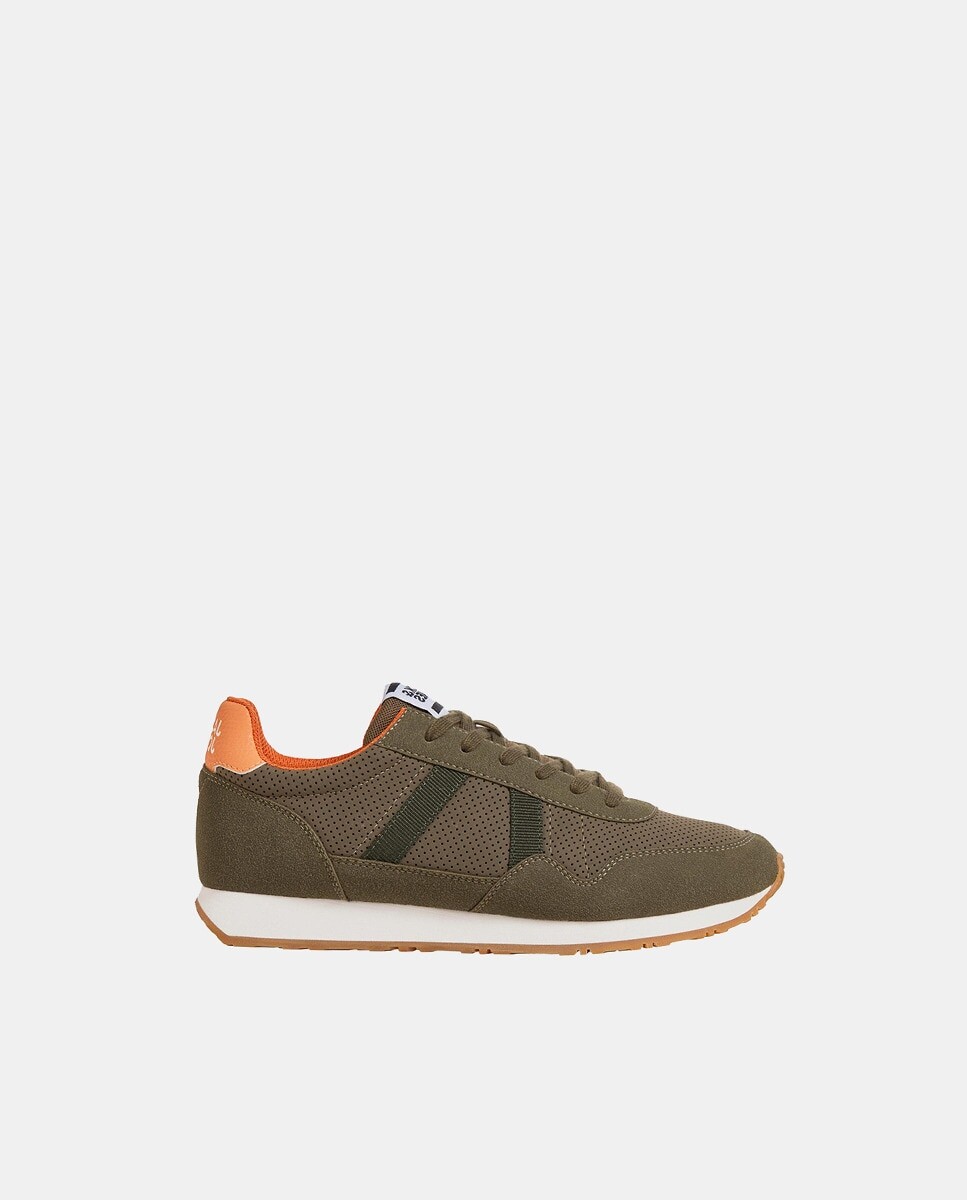 

Низкие кроссовки для мальчиков с полосками по бокам и шнуровкой Jack & Jones