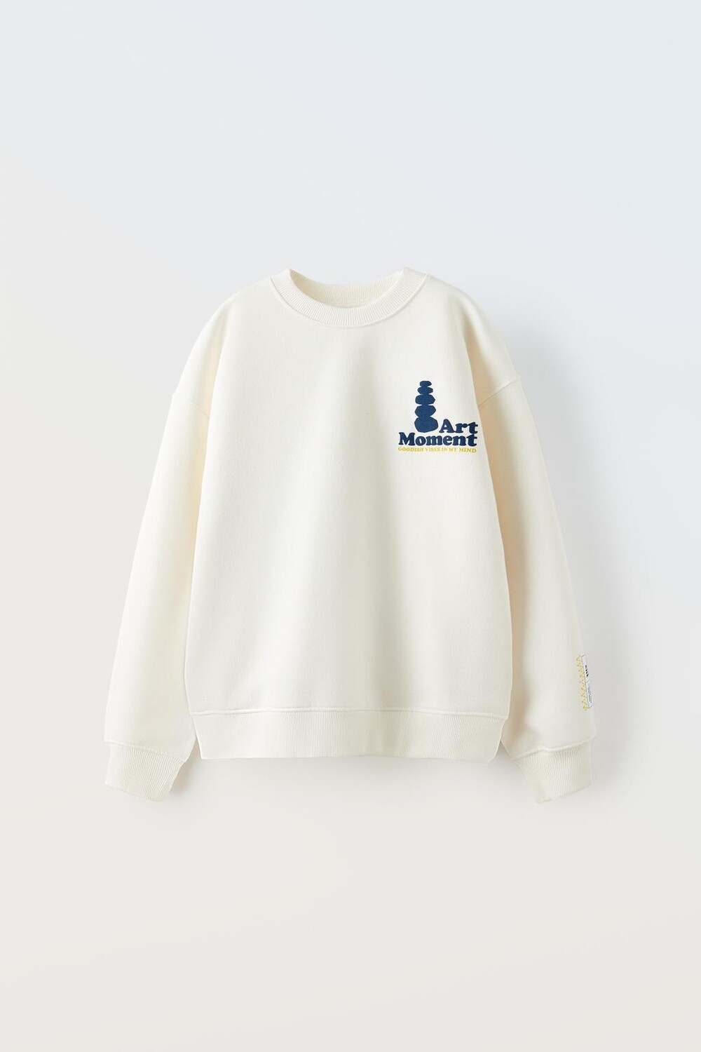 

Свитшот с принтом ZARA, экрю