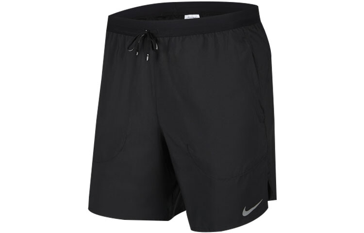 

Мужские повседневные шорты Nike