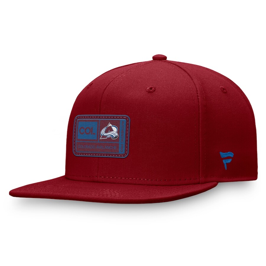 

Бейсболка Fanatics Branded Colorado Avalanche, бордовый