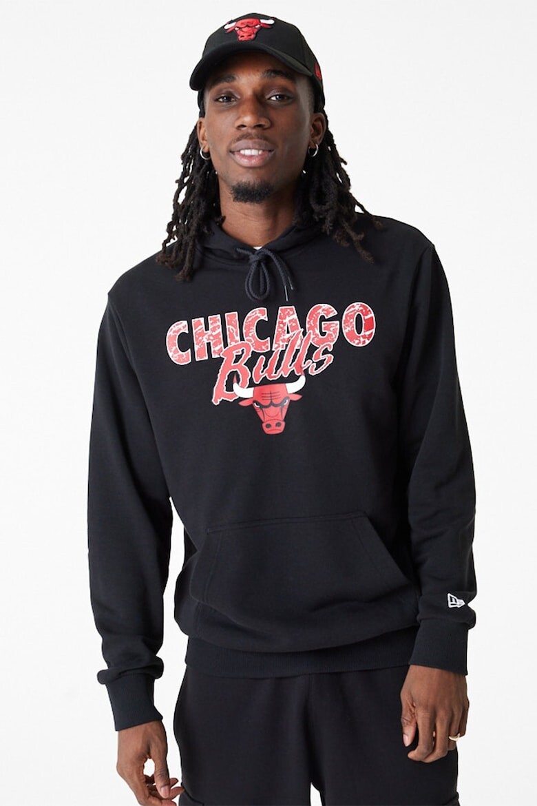 

Худи оверсайз с принтом Chicago Bulls New Era, красный