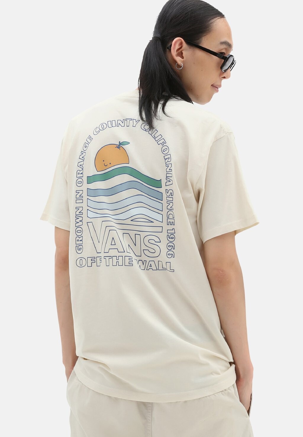 

Футболка с принтом Vans, молочный