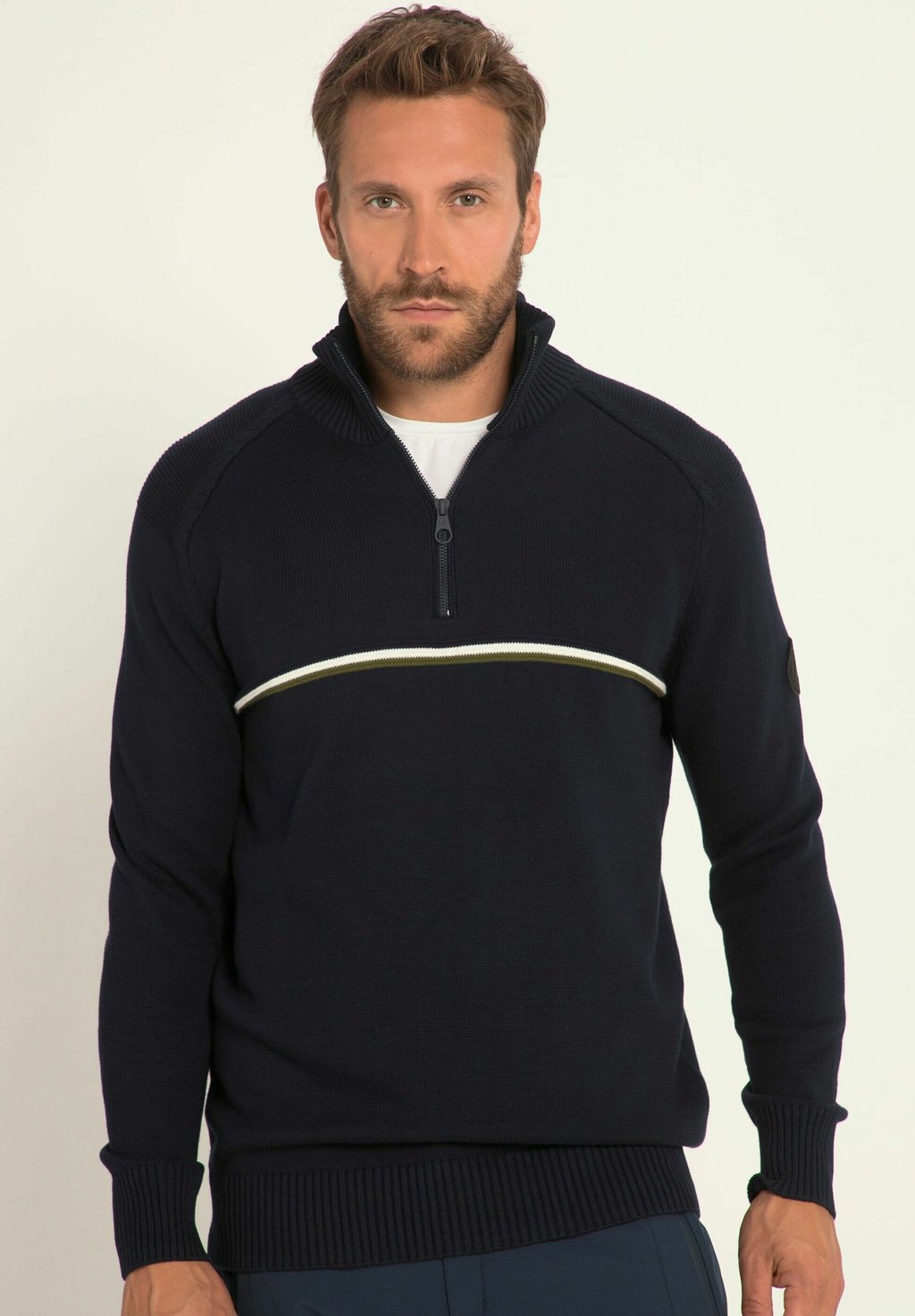 цена Вязаный свитер TROYER MIT ZIPPER JP1880, цвет navy blau