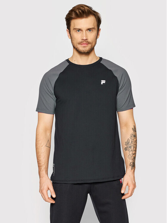 

Футболка стандартного кроя Fila, черный