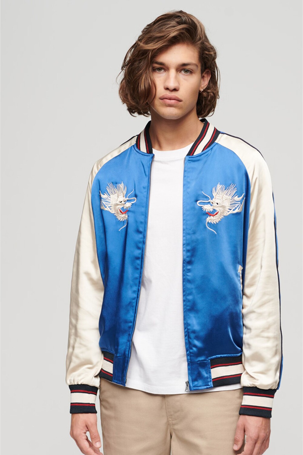 

Бомбер Sukajan с вышивкой Superdry, синий