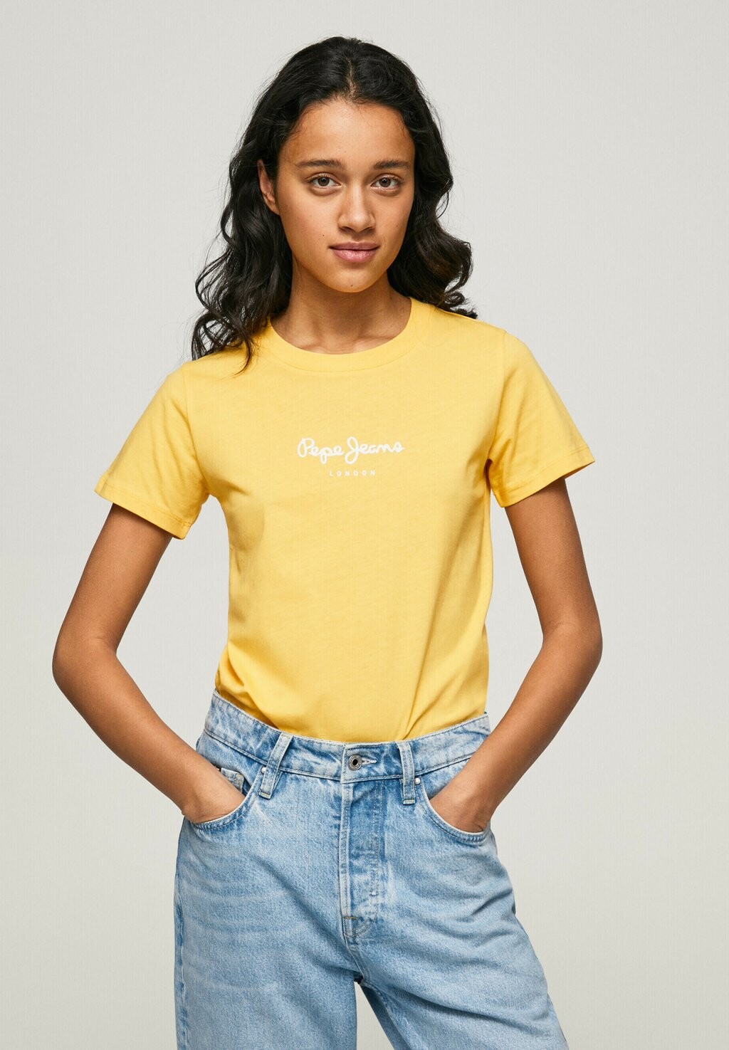 

Базовая футболка Pepe Jeans