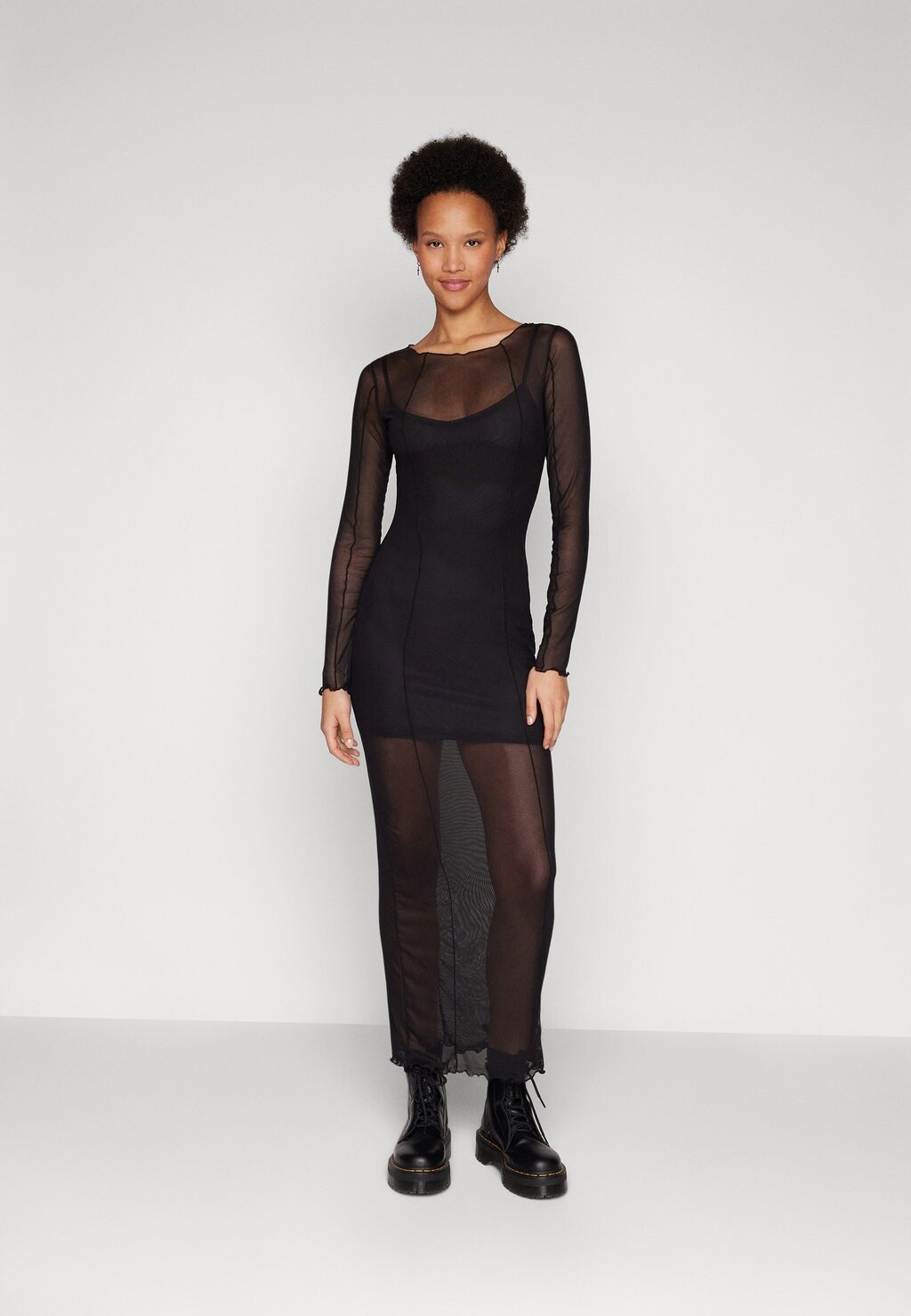 

Дневное платье ALL OVER PRINCESS SEAMS MAXI SLIM DRESS Even&Odd, цвет black