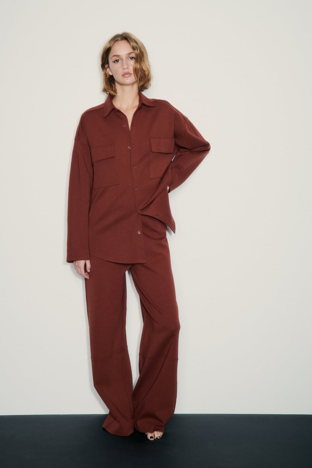 

Прямые брюки интерлок ZARA, руссет