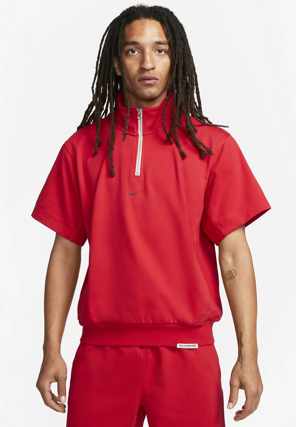 

Футболка Nike