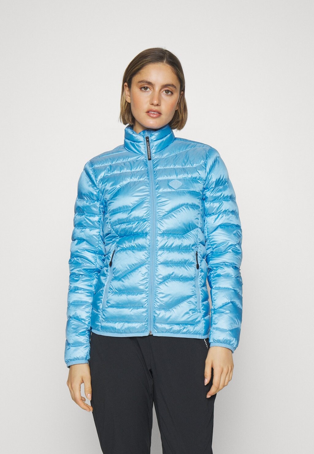 

Пуховик J.LINDEBERG Sports CLIFF LIGHT JACKET, для маленького мальчика синий