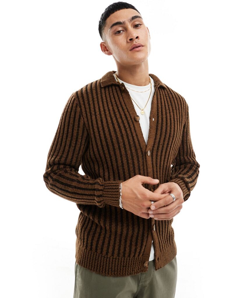 

Коричневый плиссированный кардиган в рубчик ASOS DESIGN