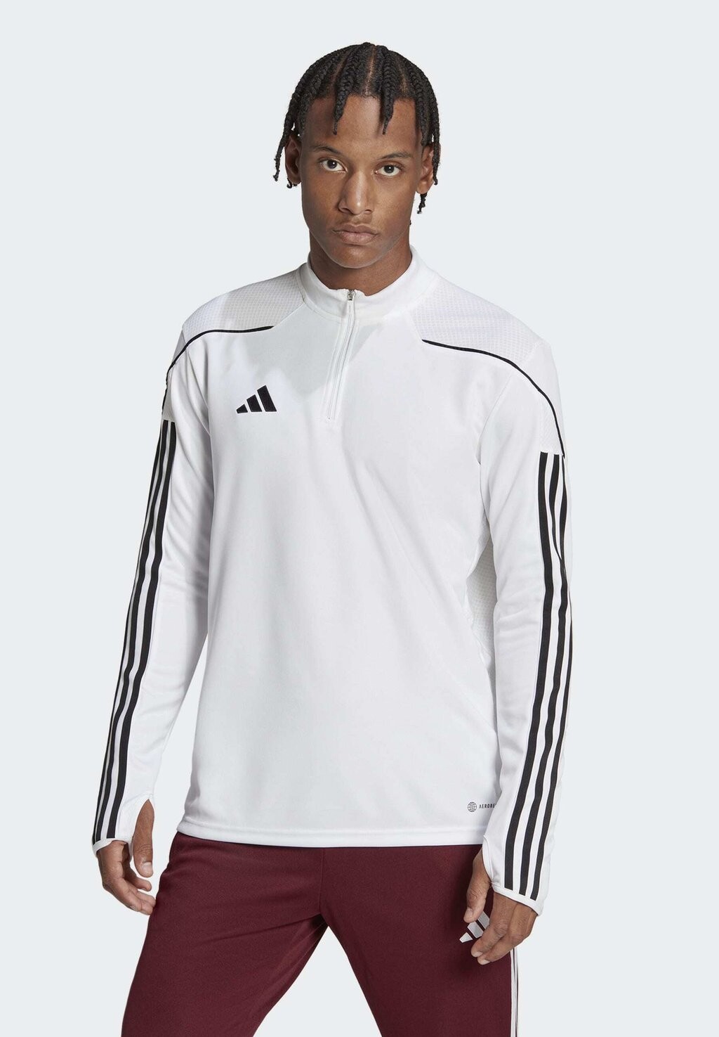 

Футболка Adidas