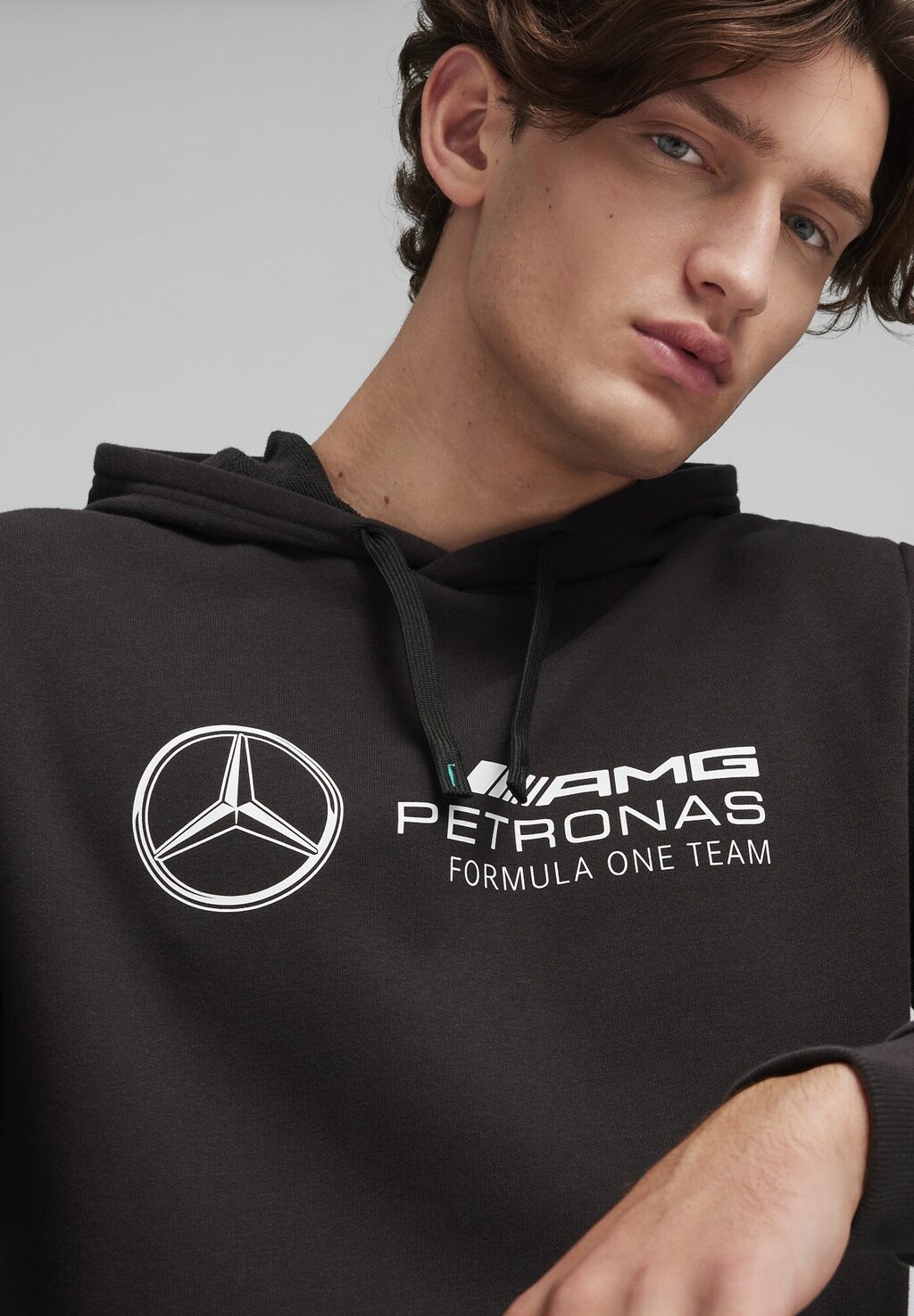 

Толстовка Mercedes Amg Petronas Motorsport Ess Puma, черный