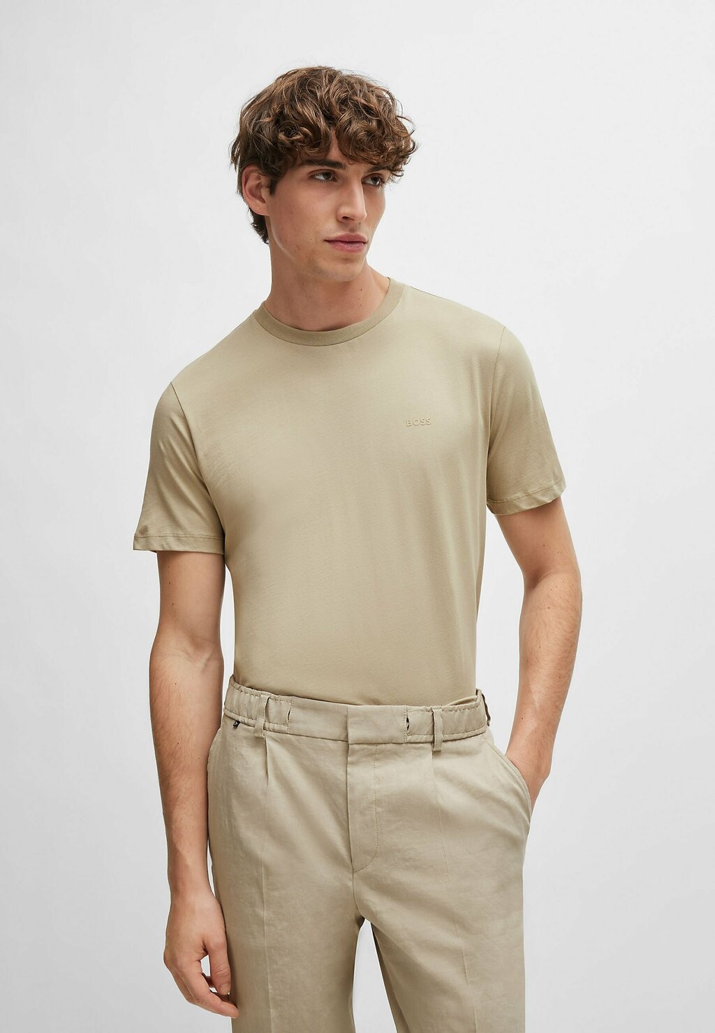 

Базовая футболка THOMPSON BOSS, цвет khaki five