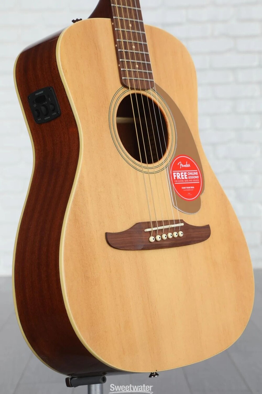 

Акустически-электрическая гитара Fender Malibu Player - натуральный цвет
