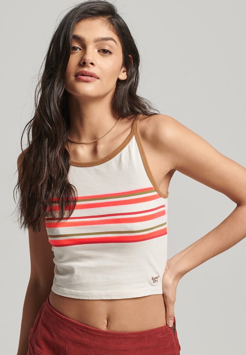 

Топ Superdry