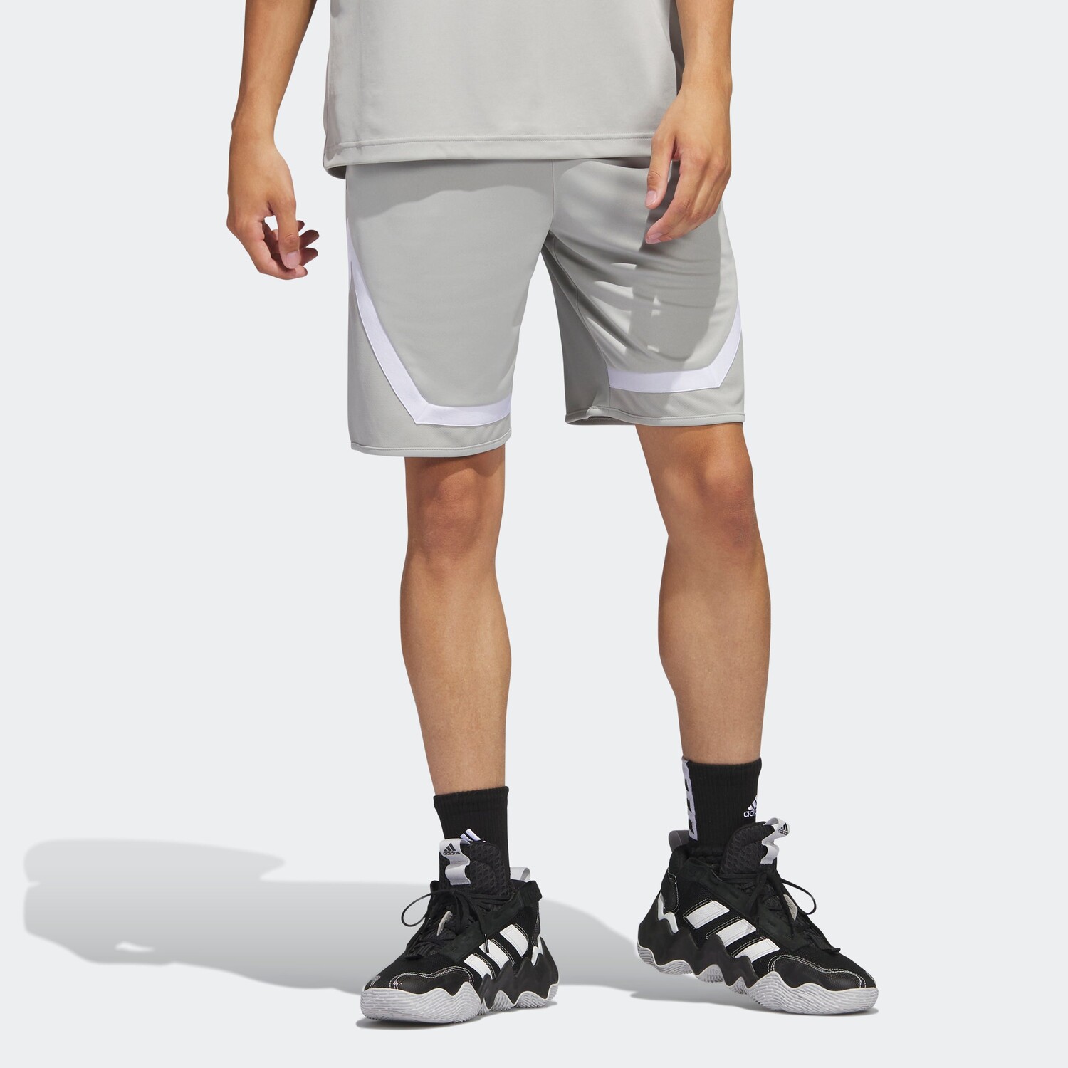 

Мужские шорты adidas Pro Block, цвет Metal Grey / White