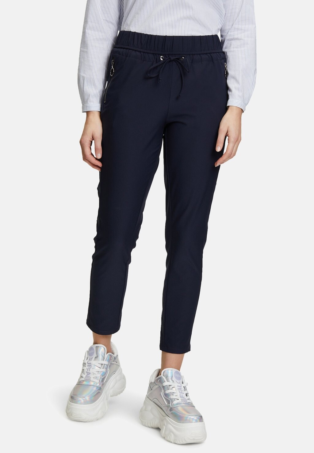

Брюки для бега JOGGING MIT REISSVERSCHLUSSTASCHEN Cartoon, цвет baritone blue