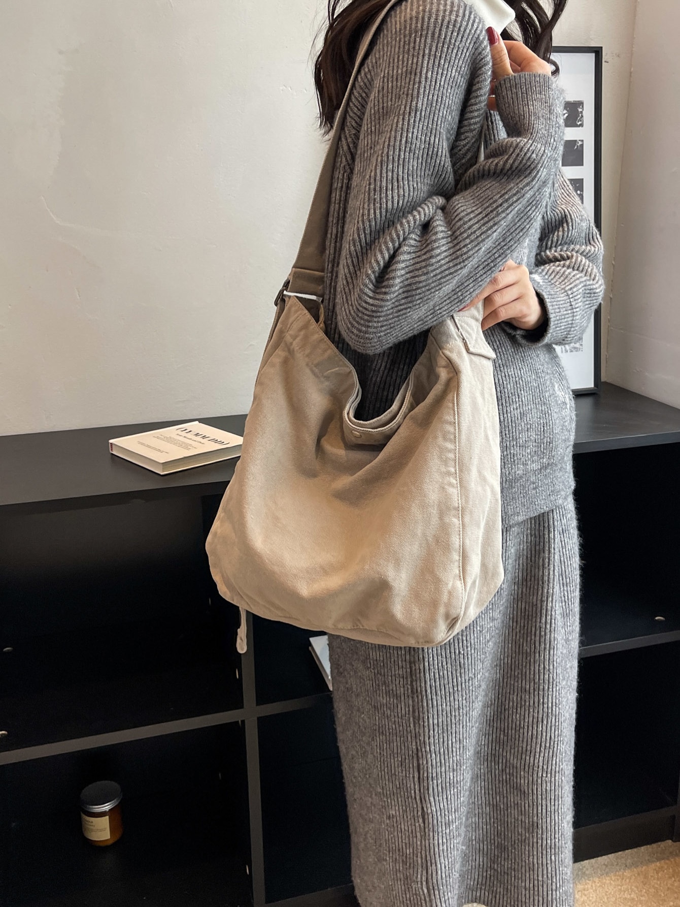 Легкая деловая повседневная сумка через плечо большой емкости для девочек-подростков, верблюд минималистичная сумка хобо черный