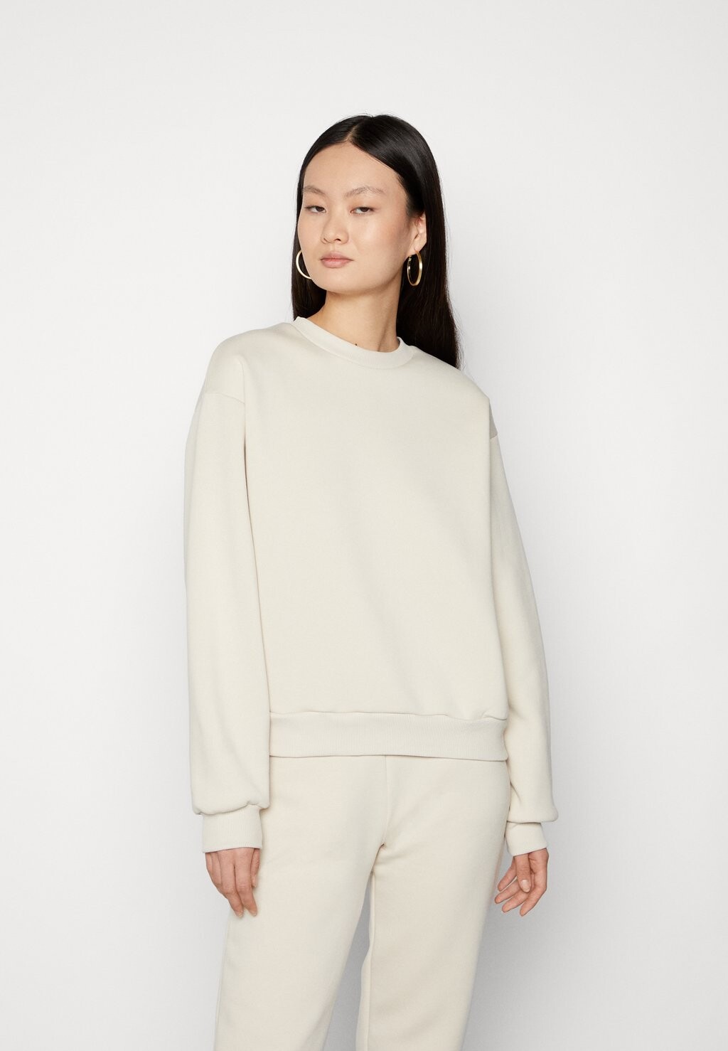 

Толстовка BASIC Gina Tricot, цвет rainy day