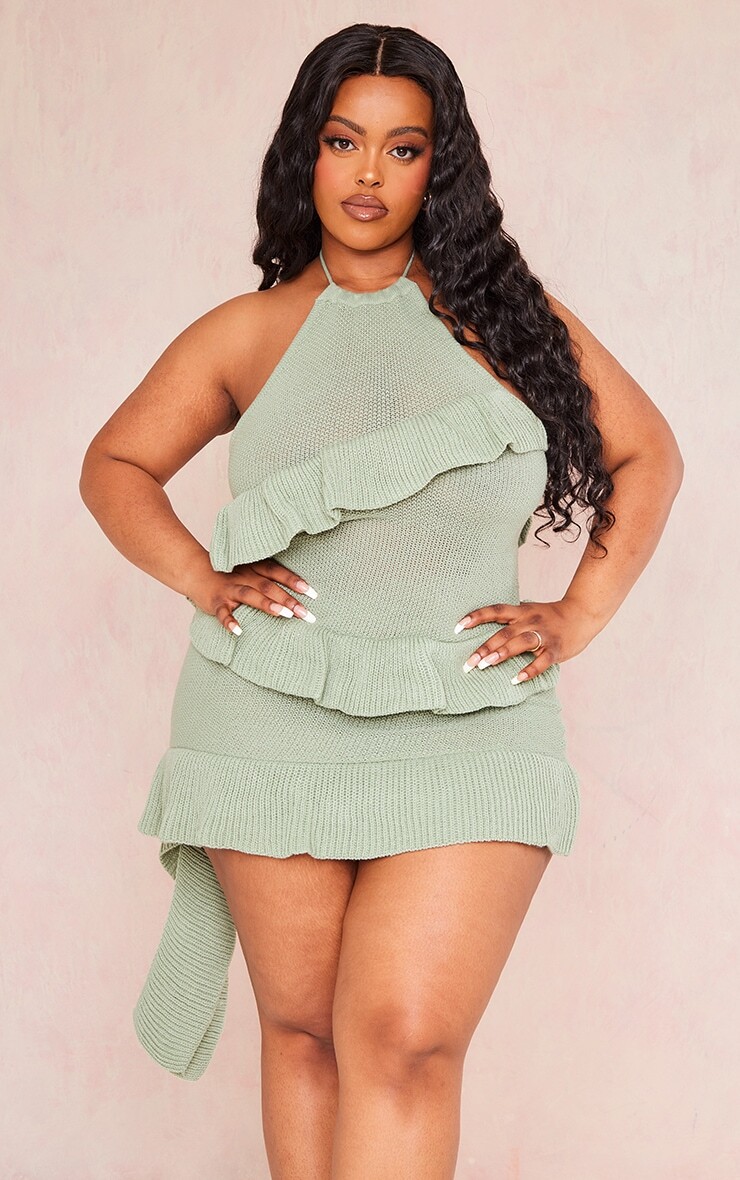 

PrettyLittleThing Зеленое вязаное облегающее платье с воротником-халтер и рюшами Plus Sage Green, Зеленый