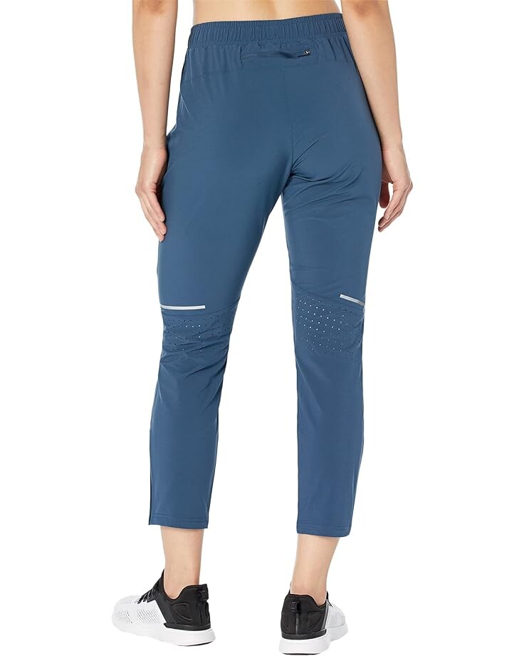 

Брюки 2XU Aero Woven Joggers, цвет Moonlight/Silver Reflective