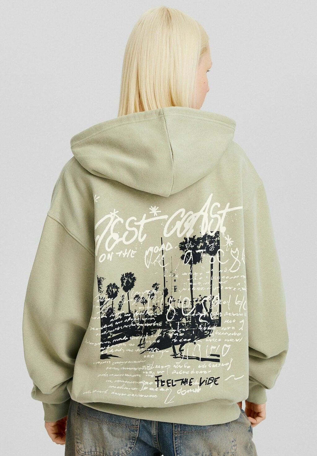

Толстовка на молнии Printed Bershka, хаки
