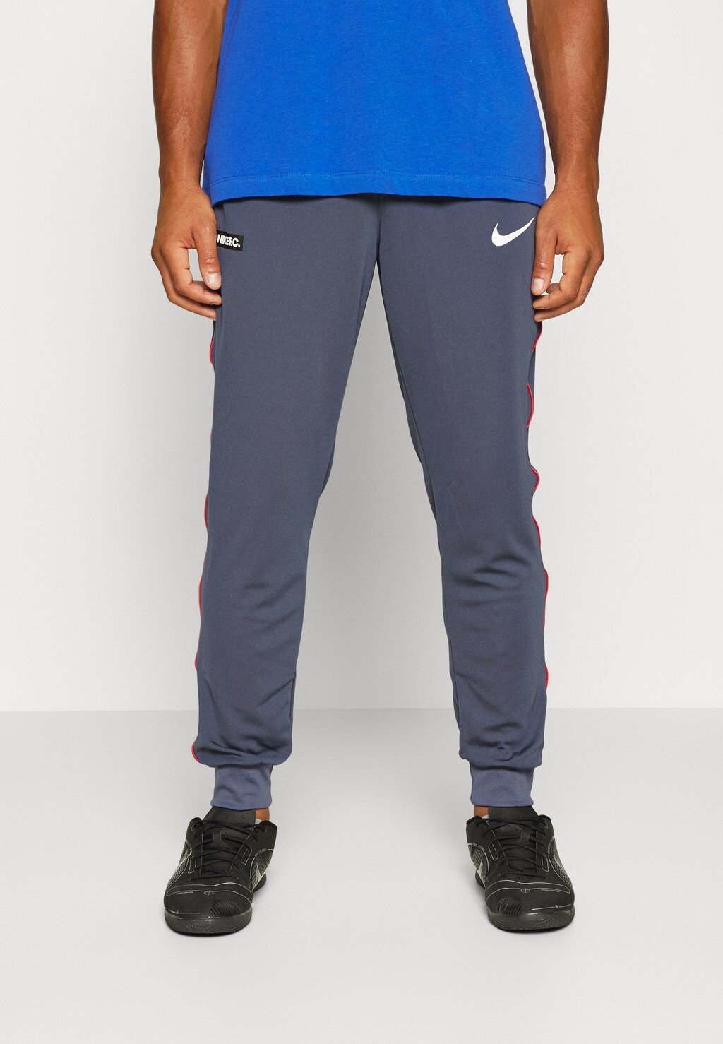 

Спортивные брюки Fc Libero Pant Nike, цвет thunder blue/habanero red/white