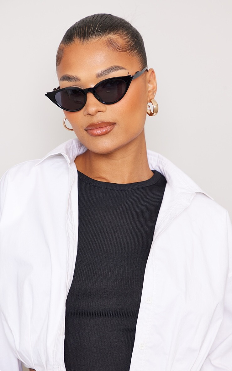 

PrettyLittleThing Черные солнцезащитные очки «кошачий глаз» с вырезами