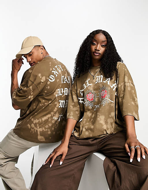 

Выбеленная коричневая футболка оверсайз унисекс с принтом Тупака ASOS DESIGN, Коричневый