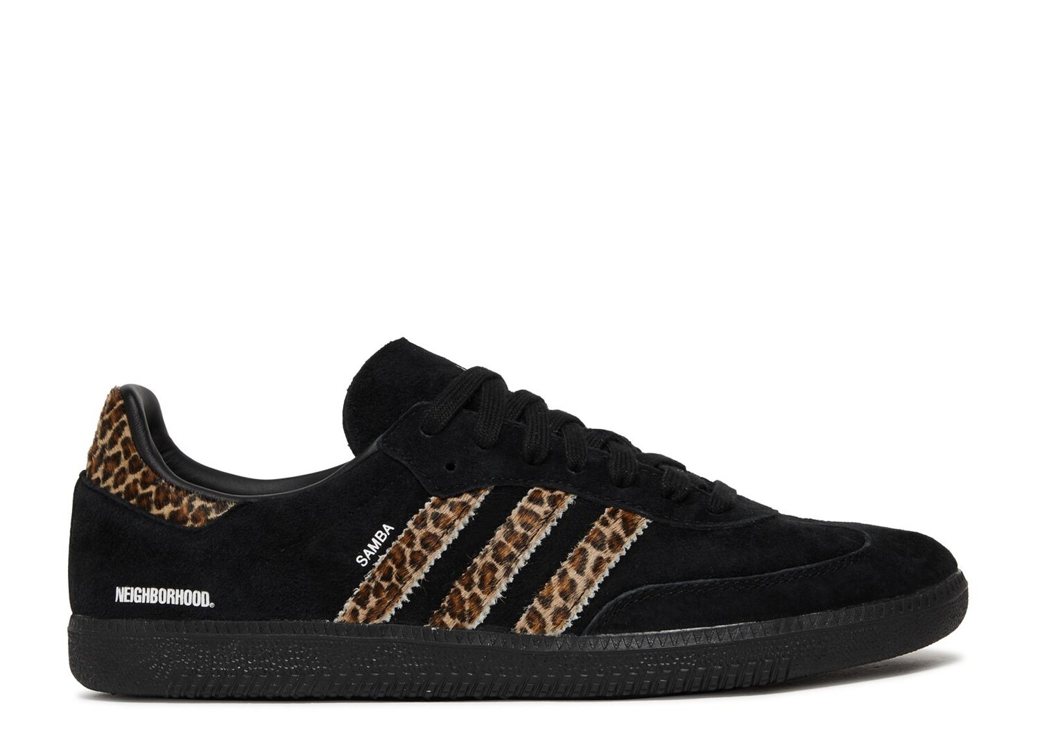 

Кроссовки adidas End. X Neighborhood X Samba 'Black Leopard', черный