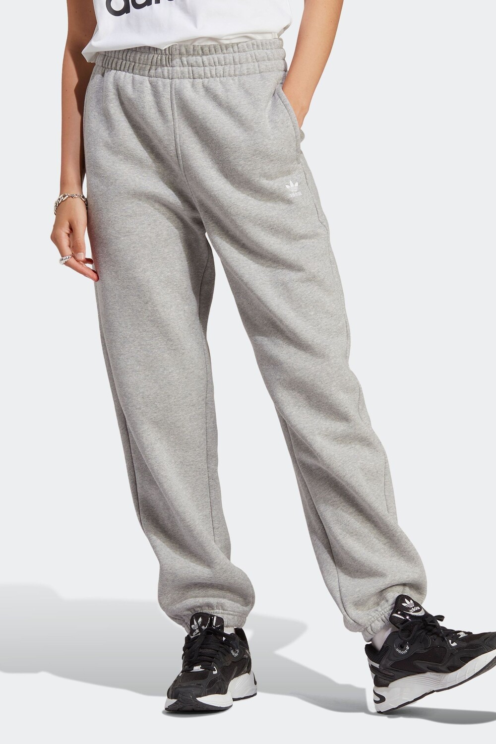 

Бледно-розовые флисовые джоггеры Essentials adidas originals, серый